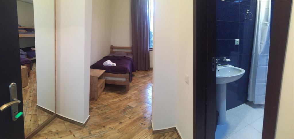 Veranda Guesthouse Kazbegi Eksteriør billede