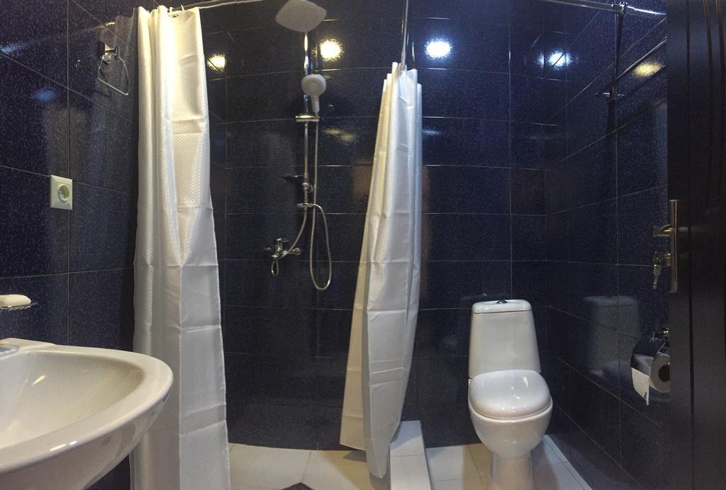 Veranda Guesthouse Kazbegi Eksteriør billede
