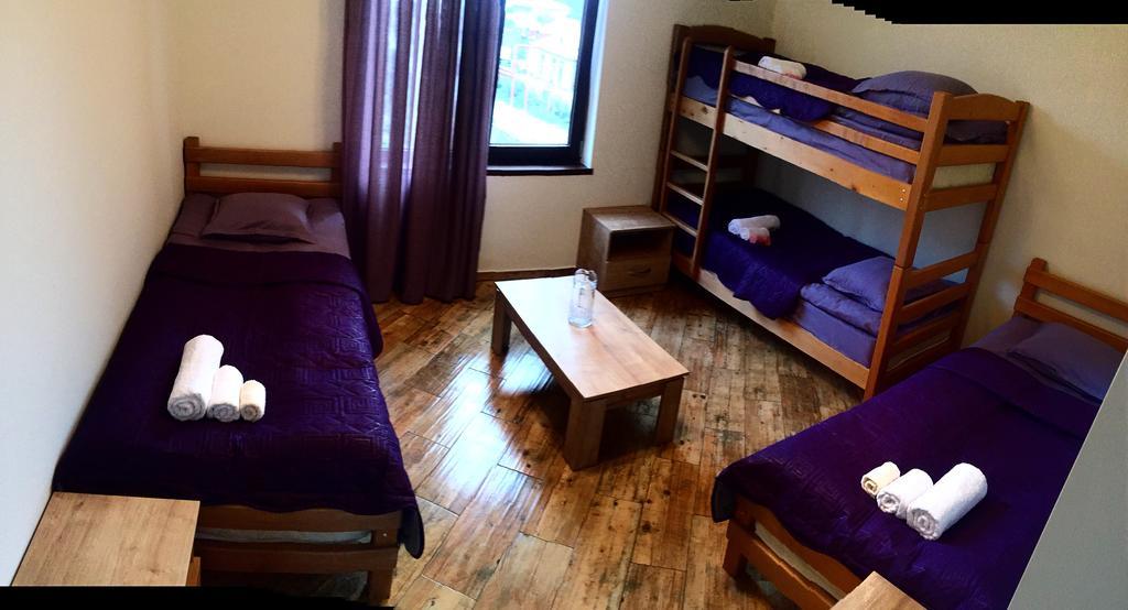 Veranda Guesthouse Kazbegi Eksteriør billede
